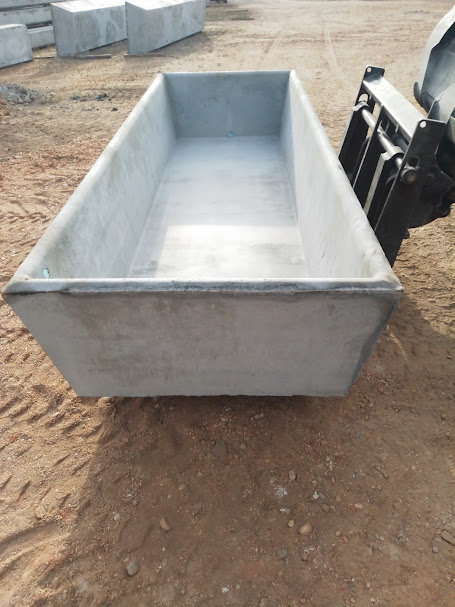 Pilas abrevaderos de hormigón